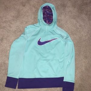 Nike sweatshirt